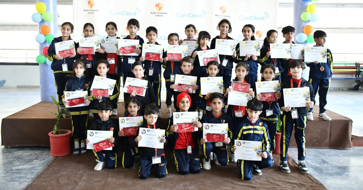 Students group of 17th Artbeat Competition